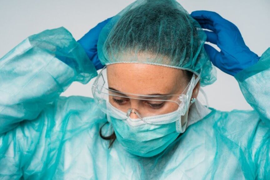 Nurse in PPE