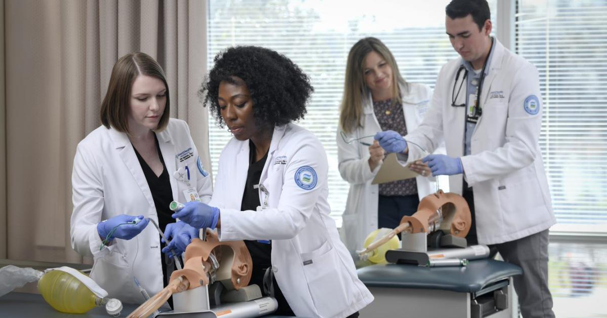 Admissions Requirements | AdventHealth University