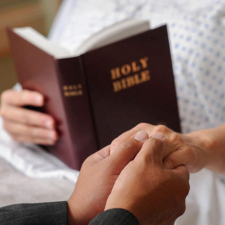 chaplain-vs-pastor